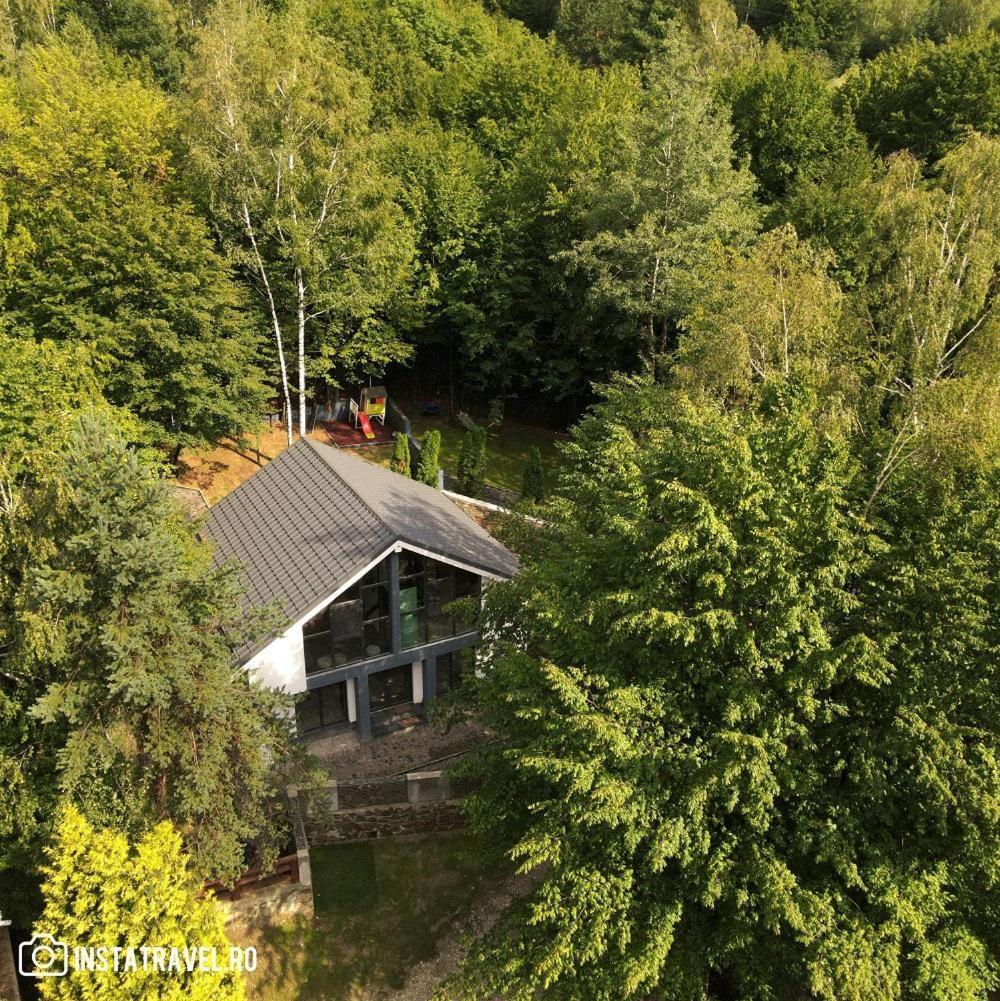 Vila Blanc Valiug Crivaia Exteriér fotografie