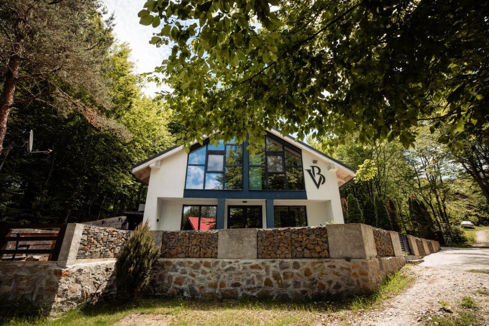Vila Blanc Valiug Crivaia Exteriér fotografie