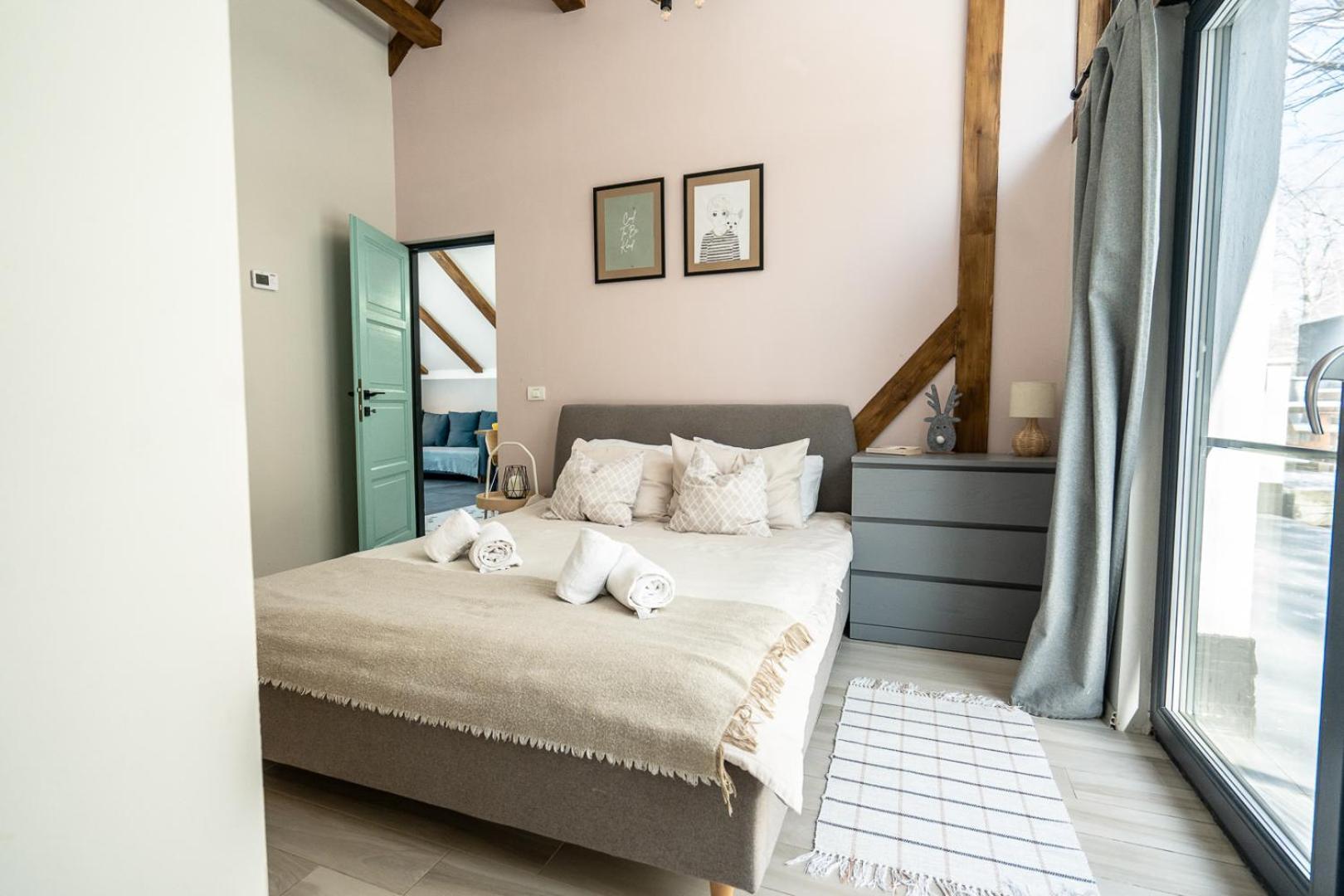 Vila Blanc Valiug Crivaia Exteriér fotografie