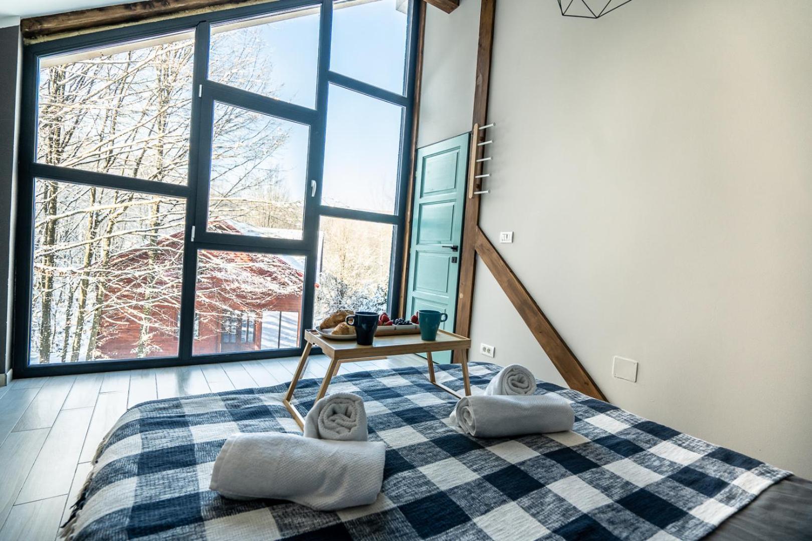 Vila Blanc Valiug Crivaia Exteriér fotografie