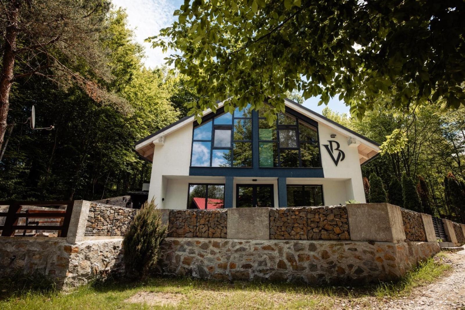Vila Blanc Valiug Crivaia Exteriér fotografie